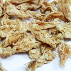 تشویقی سگ فاما پت مدل CHICKEN FILLET وزن 30 گرم